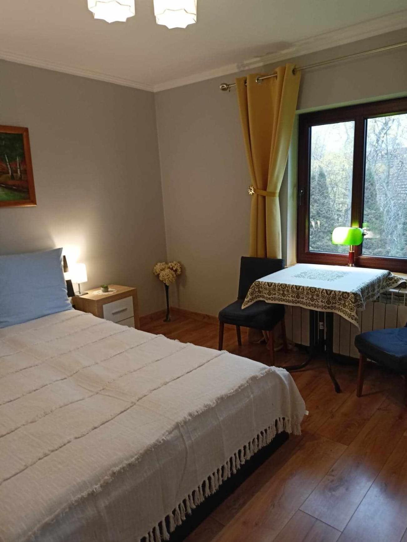 Mroczkowka Daire Debowiec  Dış mekan fotoğraf